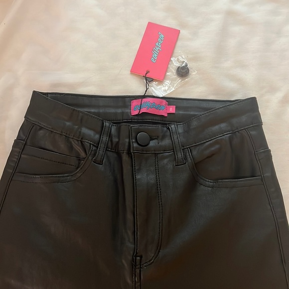 NWT EDIKTED Black Luna Faux Leather Flare Pants! - Picture 5 of 7